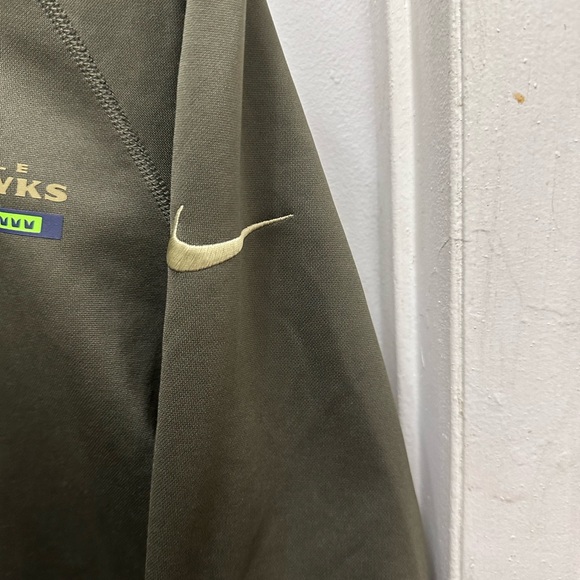 Nike Seattle Seahawks Size Medium Salute To Service Hoodie Military NFL - Picture 8 of 9